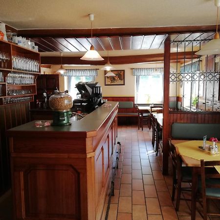 Deutschgriffen Raffelwirt酒店 外观 照片