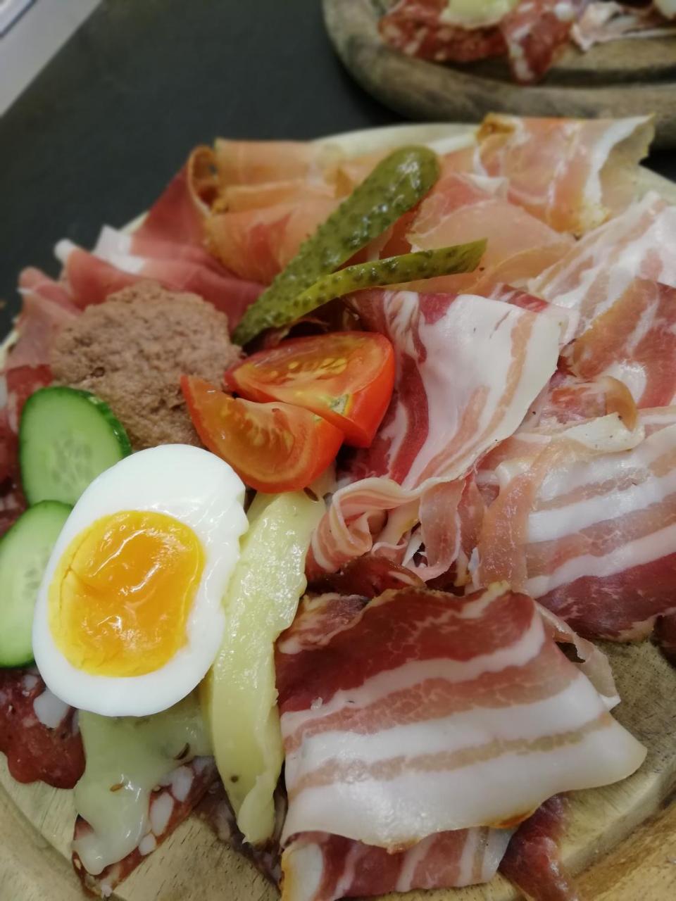 Deutschgriffen Raffelwirt酒店 外观 照片
